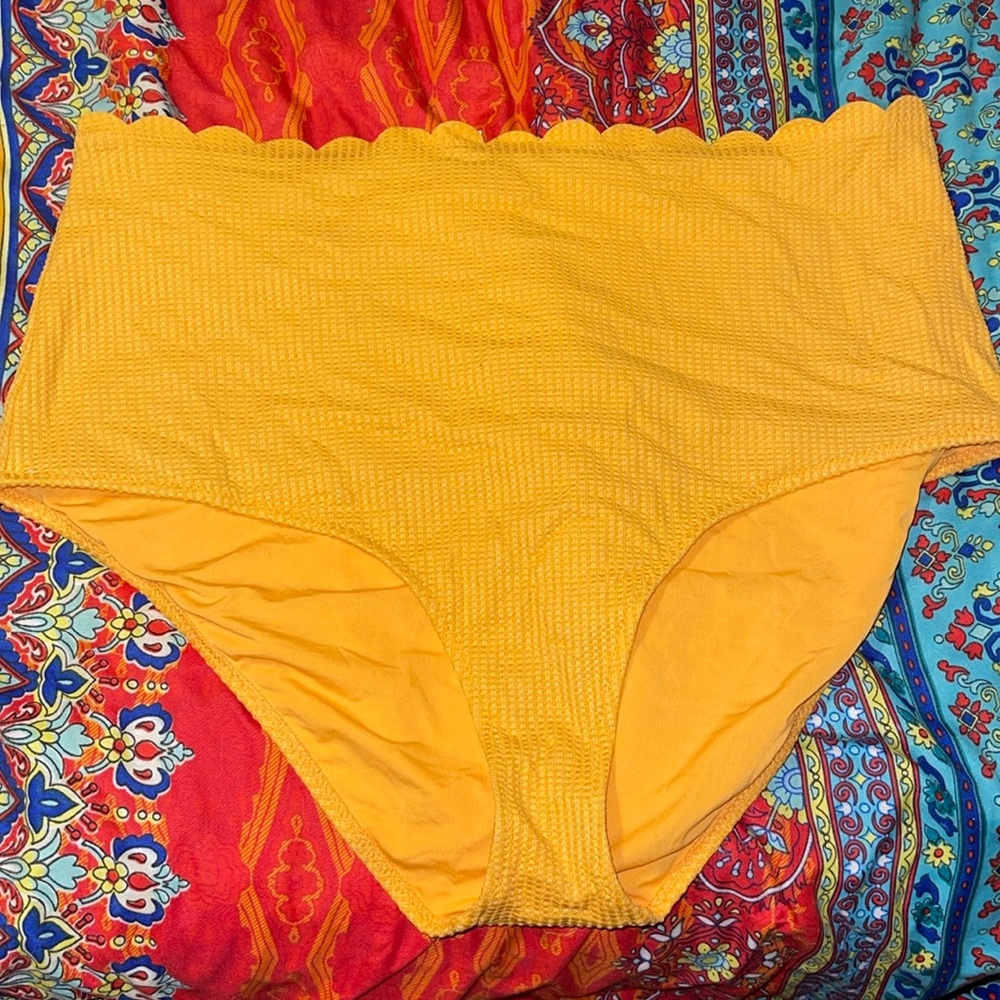 Aerie swim bottoms